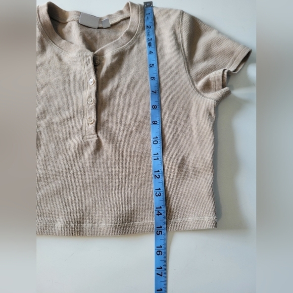 Sunday Best Aritzia Waffle-Knit Crop Top Small - Picture 8 of 8